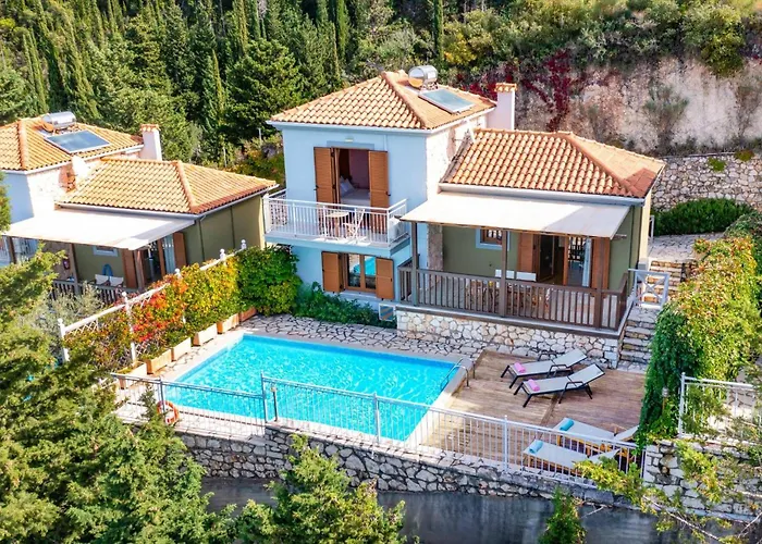 Anna Nikitas By Áyios Nikítas